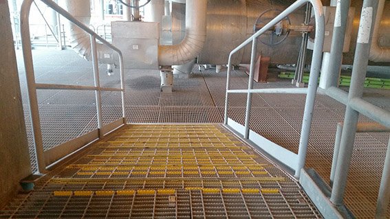 U-tred anti-slip stairnosings used on a ramp