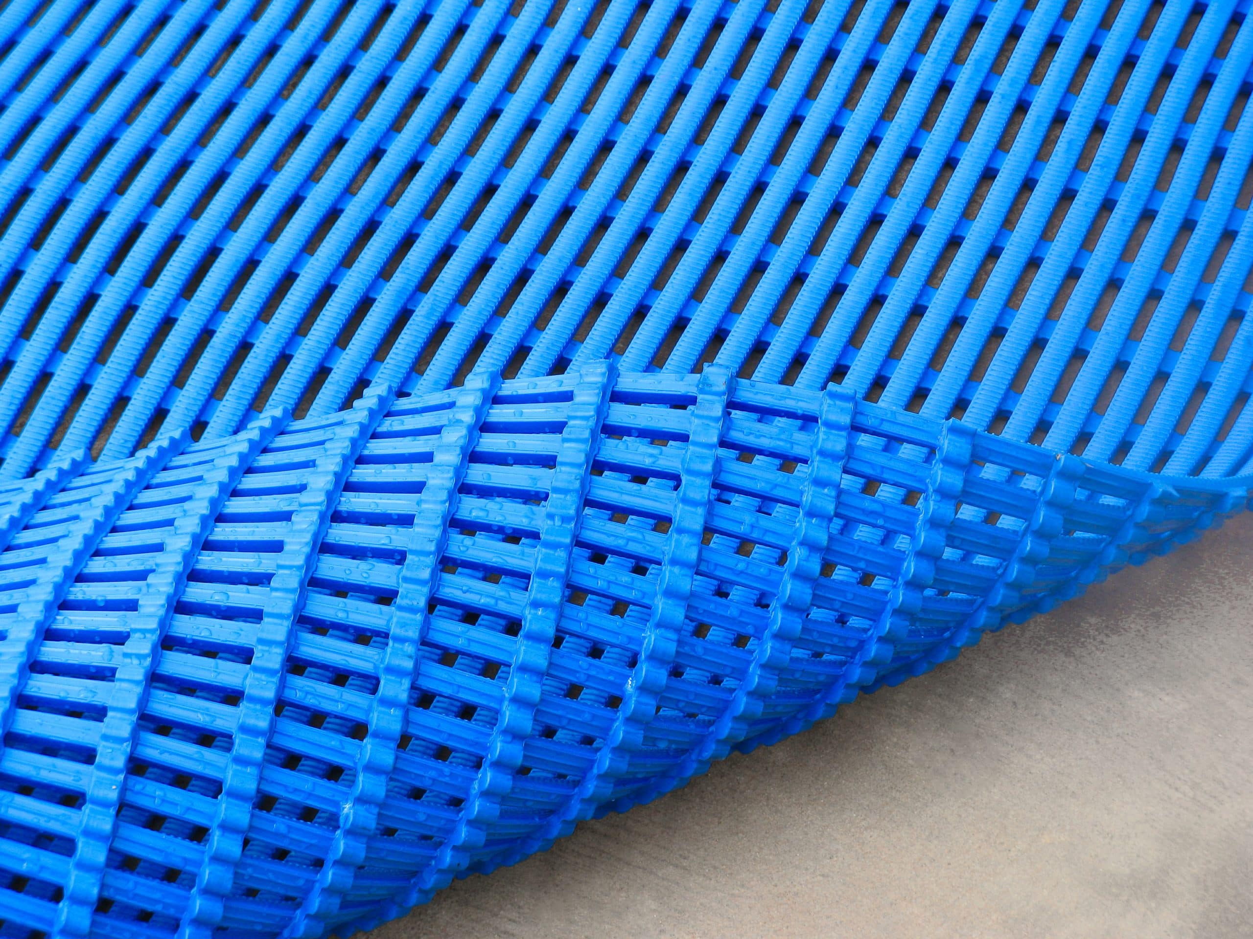 FlexiRib Pool Water Mat