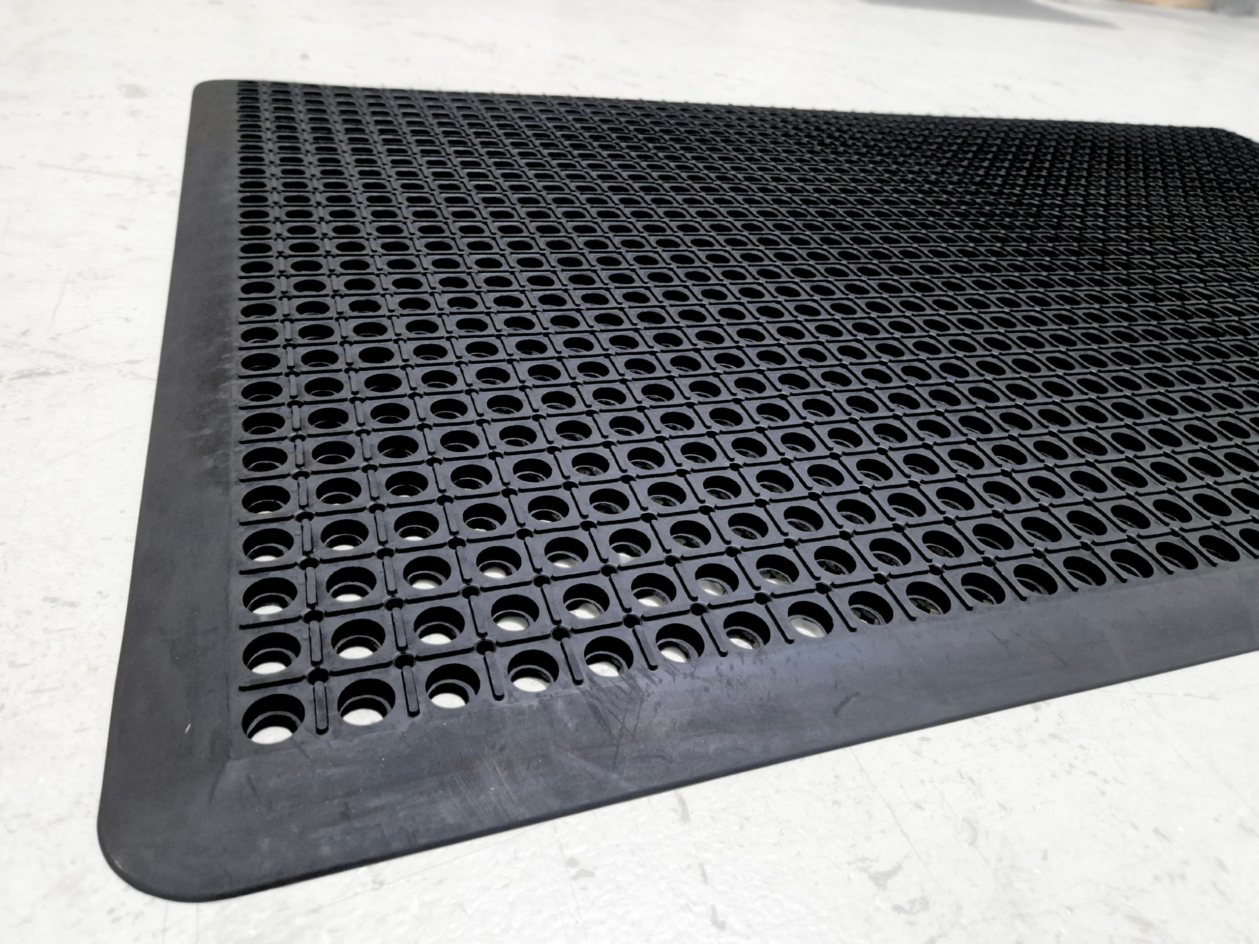 WORKEASE SAFETY MAT ANTI-FATIGUE; ANTI-SLIP