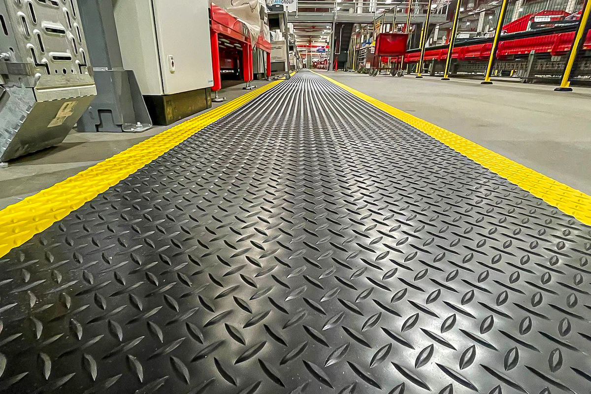 AMCO Diamond Master Anti-Fatigue Mat