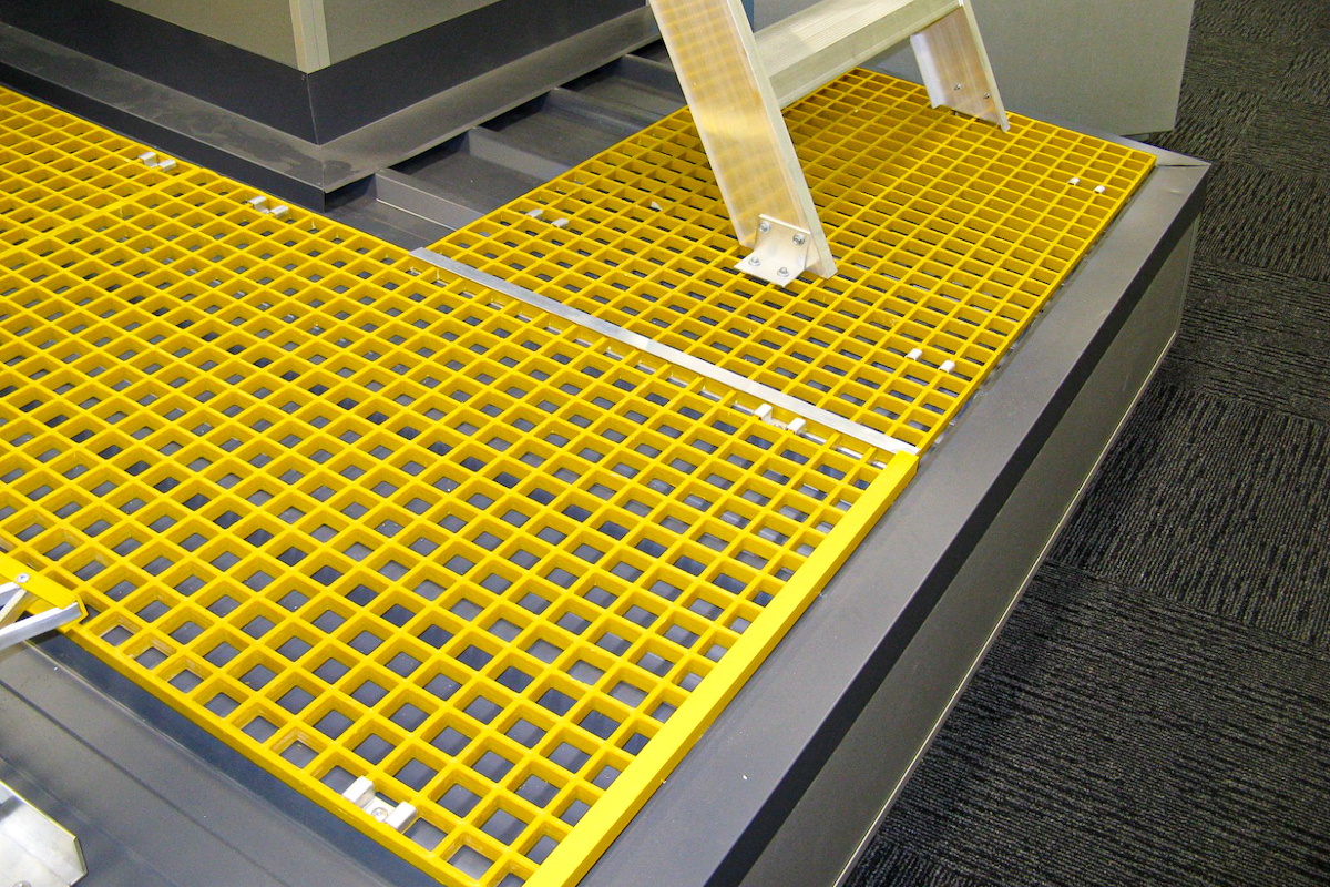 AMCO FRP Anti-slip Grating Stair Treads