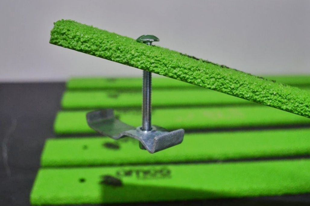 AMCO Gripmaster Lite Anti-slip C-Stud