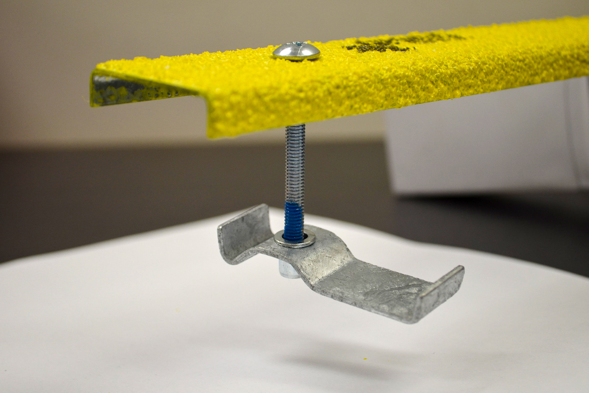 AMCO Gripmaster Lite Anti-slip C-Stud