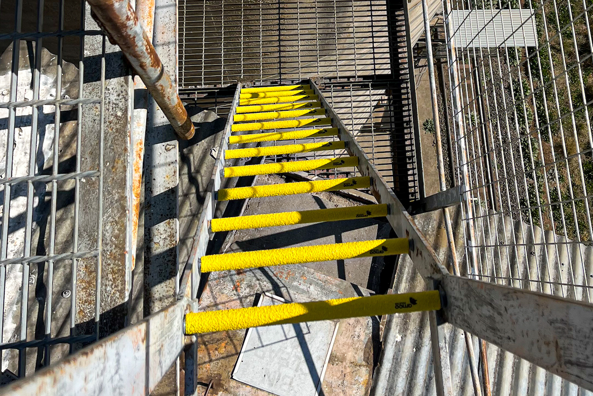 AMCO Gripmaster Anti-slip Ladder Capping