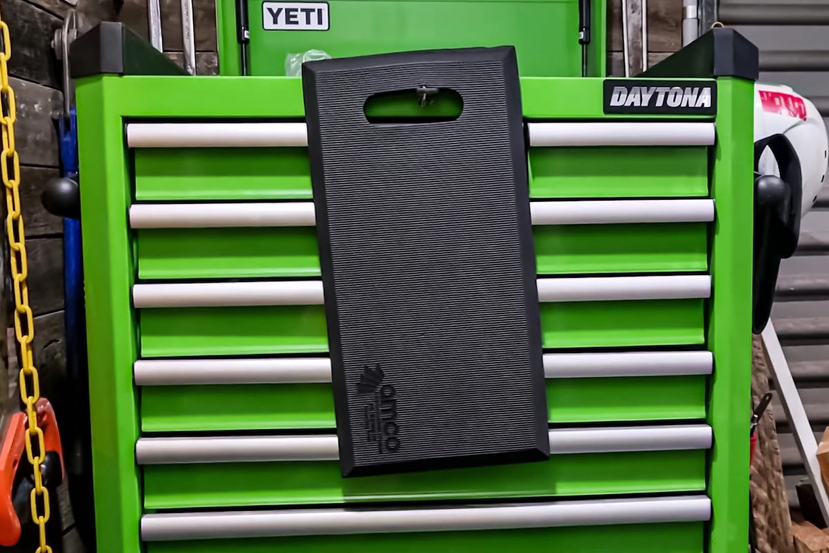 AMCO Custom made Orthomaster Kneeling Mat