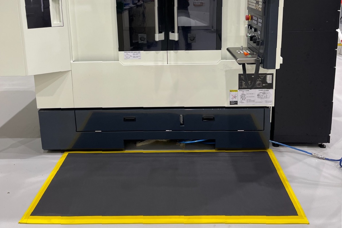 AMCO ESD Orthomaster mat in a manufacturing facility