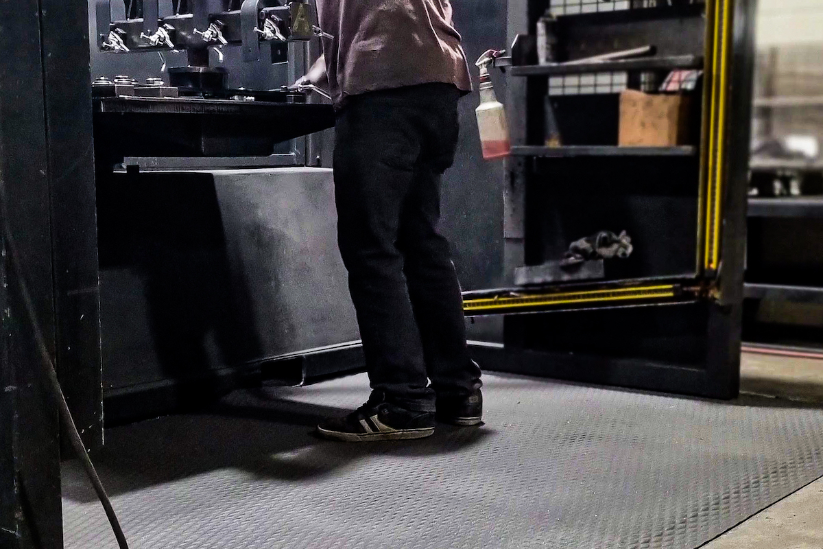 AMCO Weldmaster Mat in a workshop